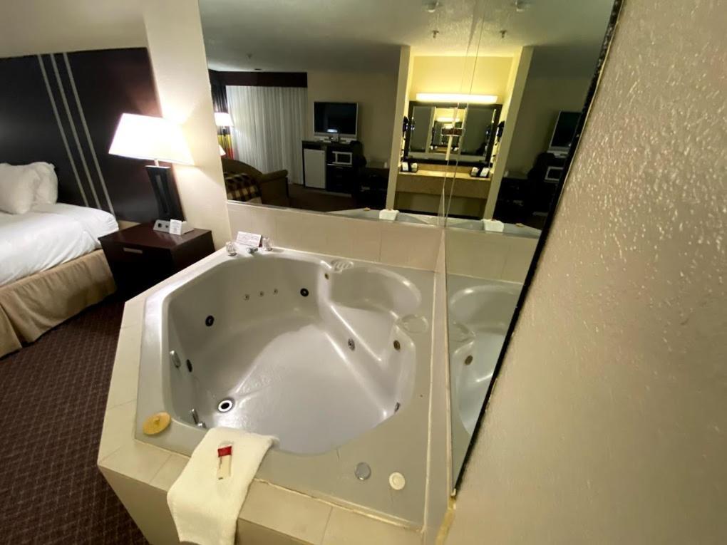 Baymont By Wyndham Smyrna Hotel Eksteriør billede